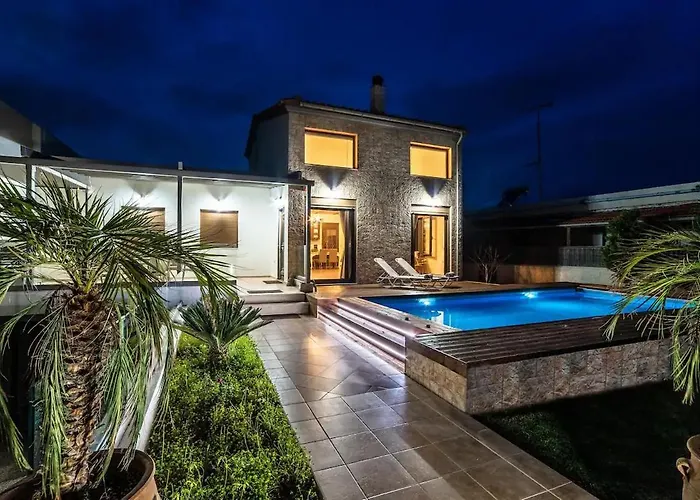 Villa Kampos