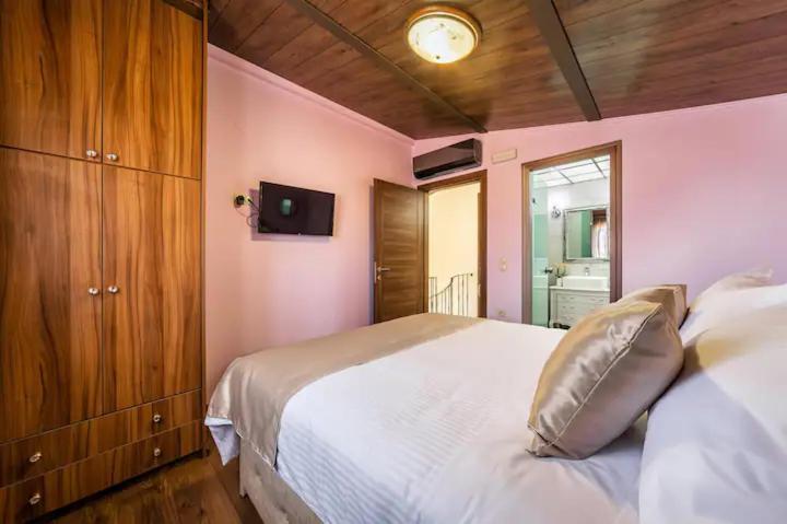 Kampos Villa Kokkini Hani